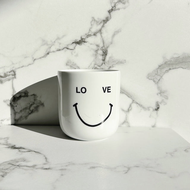 Porzellanbecher LOVE