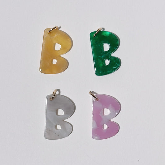 Buchstaben-Anhänger B