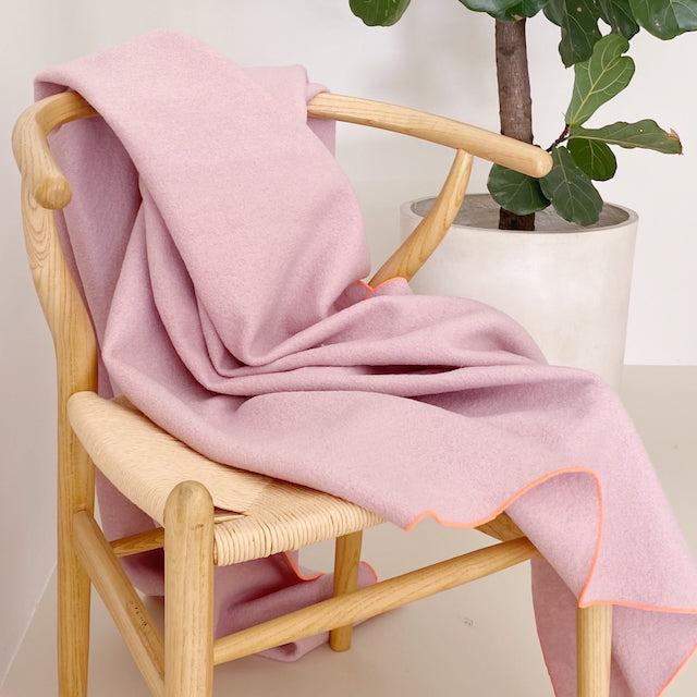 Yoga-Decke aus gekochter Wolle, rosa