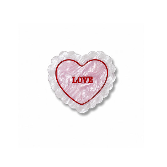 Brosche Love
