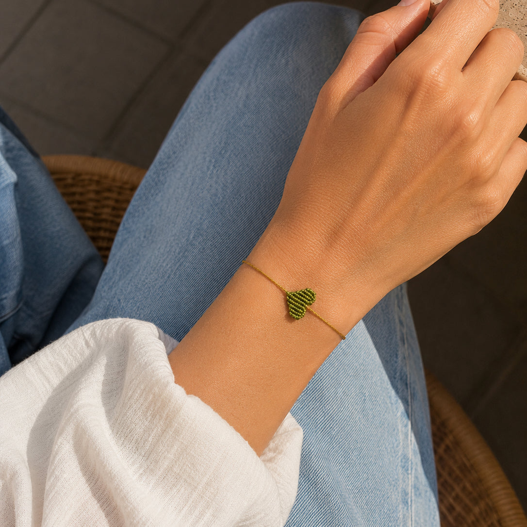 Makramee-Armband, khaki
