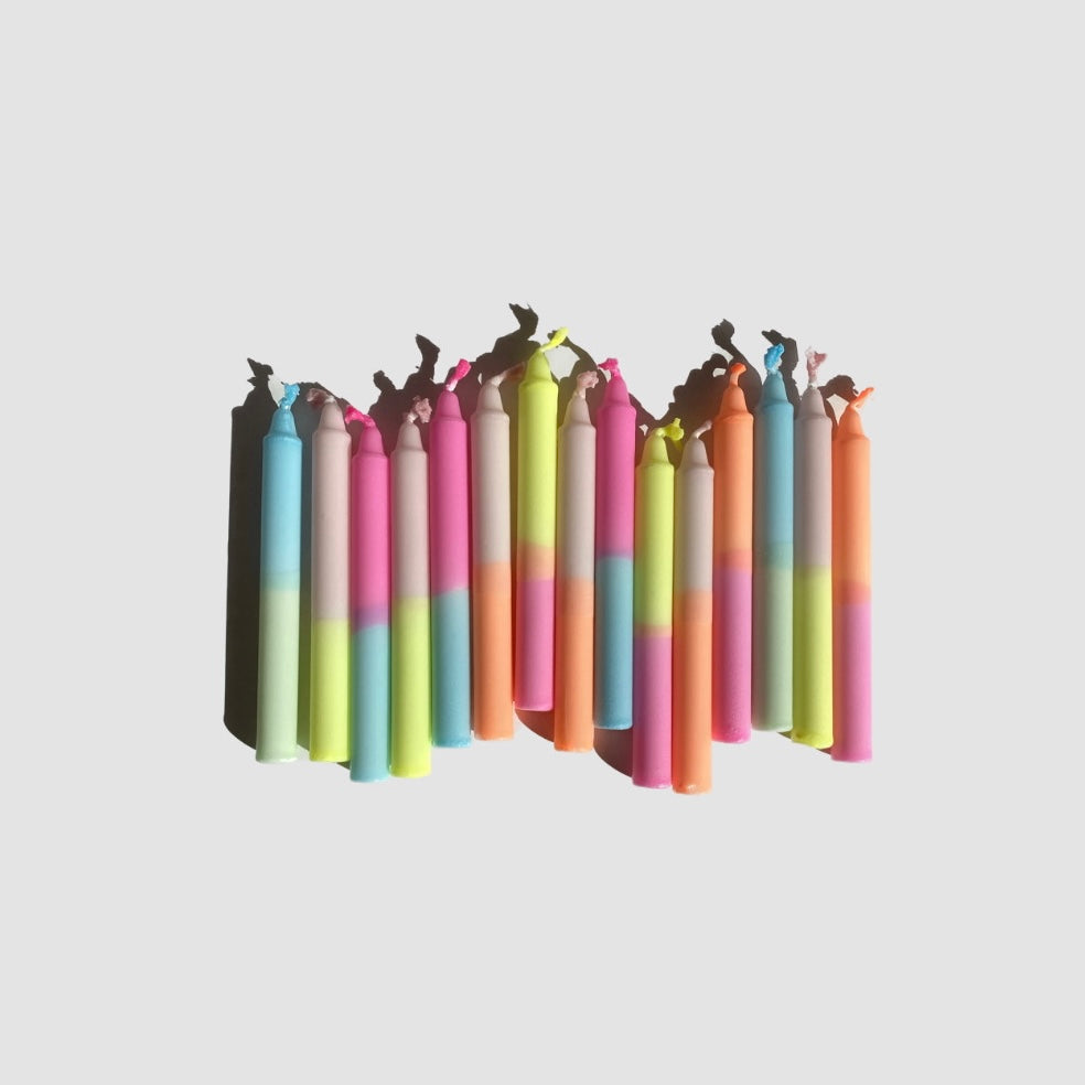 Rainbow party, a set of 15 mini candles